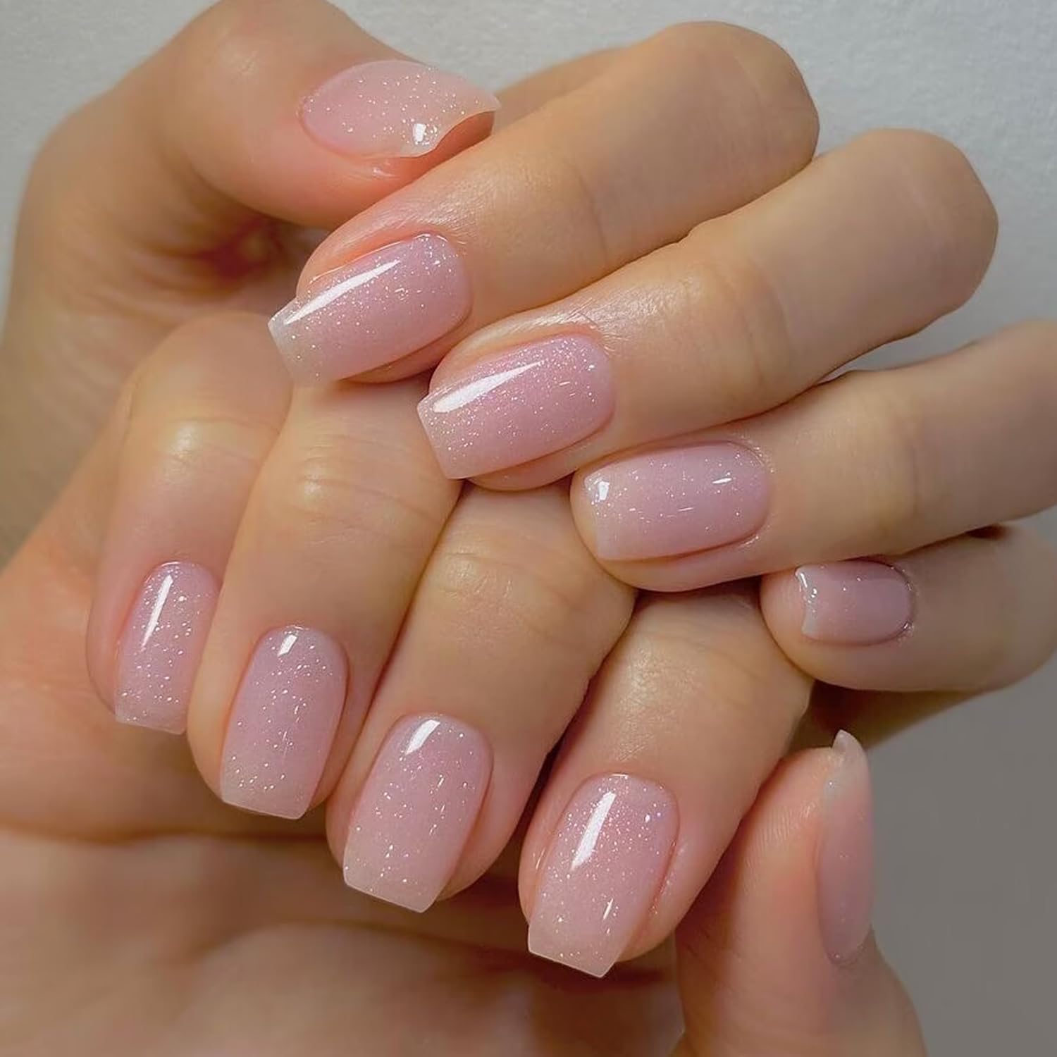 Imagen del producto - Vishine Esmalte Gel Semipermanente Transparente con Purpurina Rosa Nude, Esmalte de Uñas Jelly Lechoso con Purpurina Soak-Off UV LED Nude Para Estudio de Manicura DIY en Casa 8ml